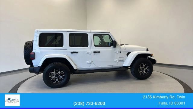 Used 2022 Jeep Wrangler Unlimited Sahara w/ Cold Weather Group AWD/4WD image 8
