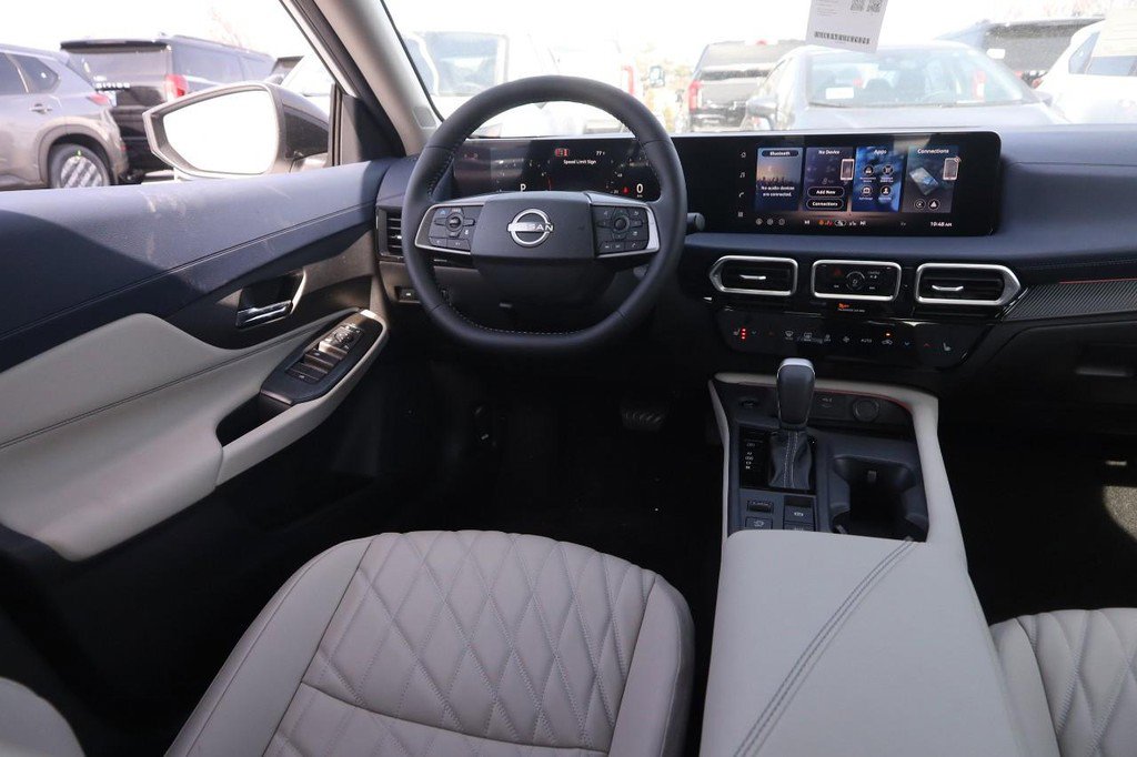 New 2026 Nissan Sentra SL w/ Floor Mat Package FWD image 22