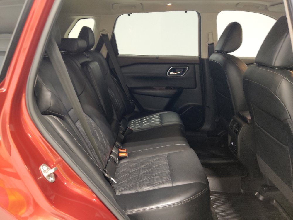 Used 2022 Nissan Rogue Platinum w/ Head-Up Display Package AWD/4WD image 19