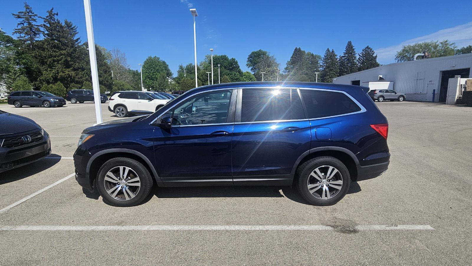 Used 2017 Honda Pilot EX-L image 13