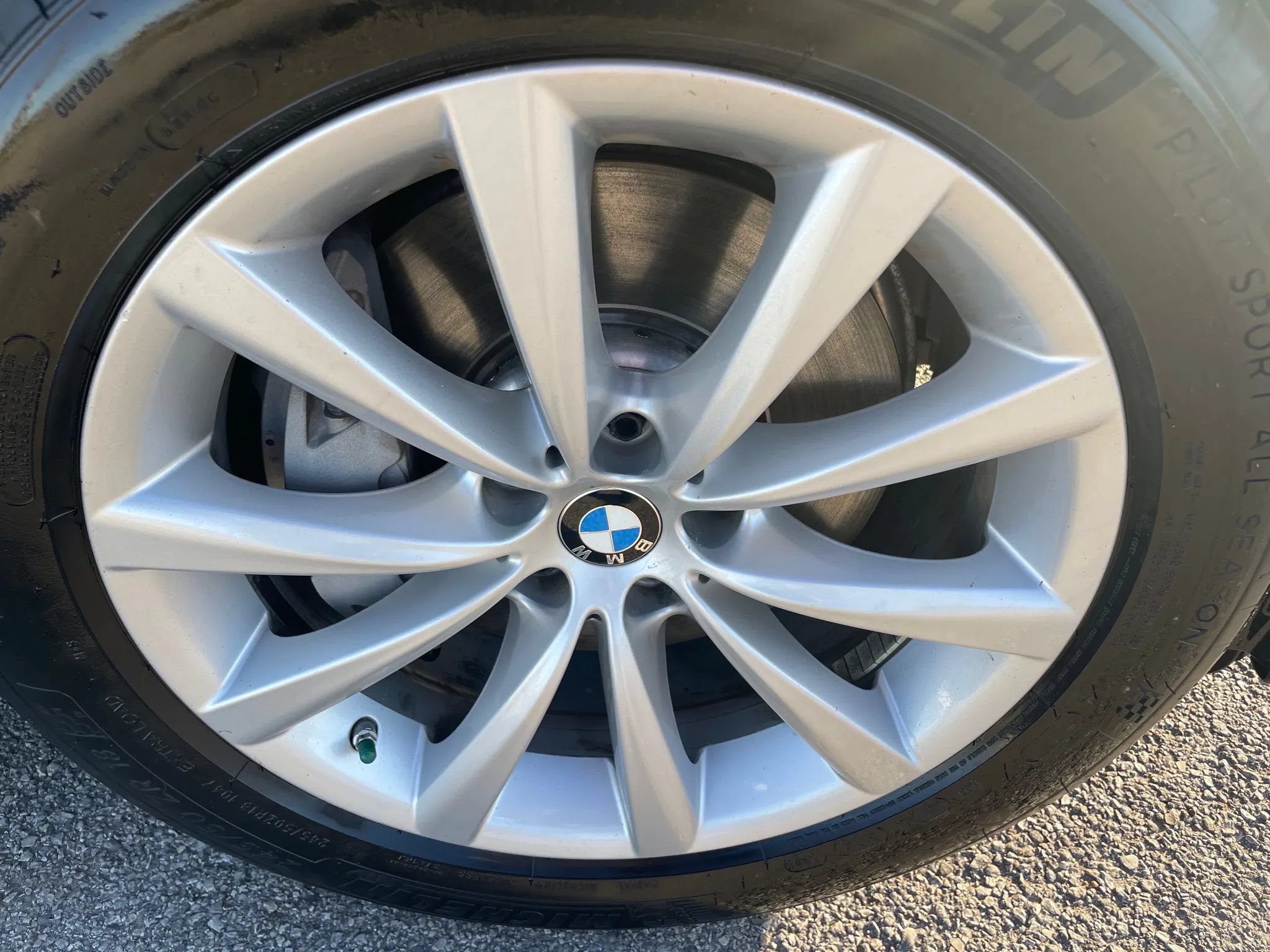 Used 2018 BMW 740i RWD image 5