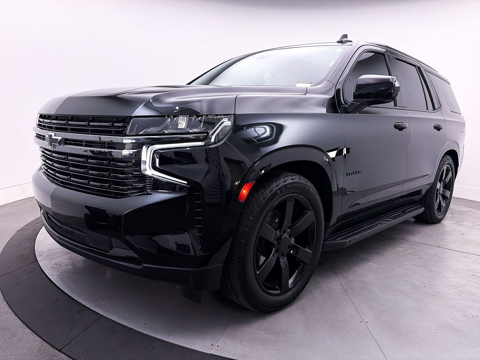 Used 2021 Chevrolet Tahoe RST RWD image 13