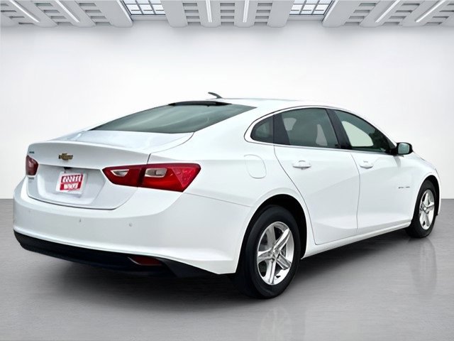 Certified 2023 Chevrolet Malibu LS w/ Driver Confidence Package image 4