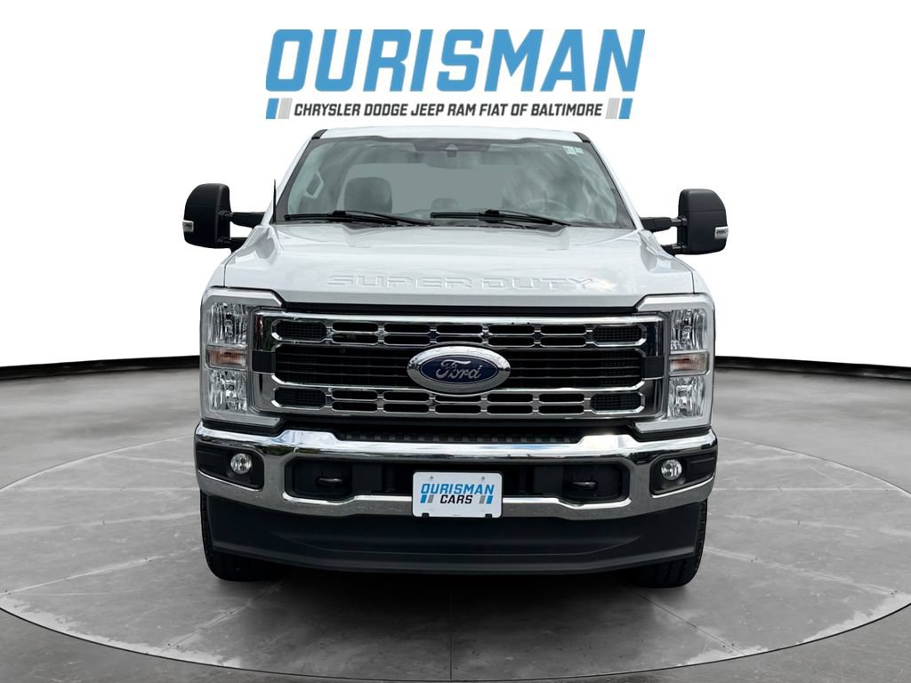 Used 2024 Ford F350 XLT w/ FX4 Off-Road Package AWD/4WD image 8