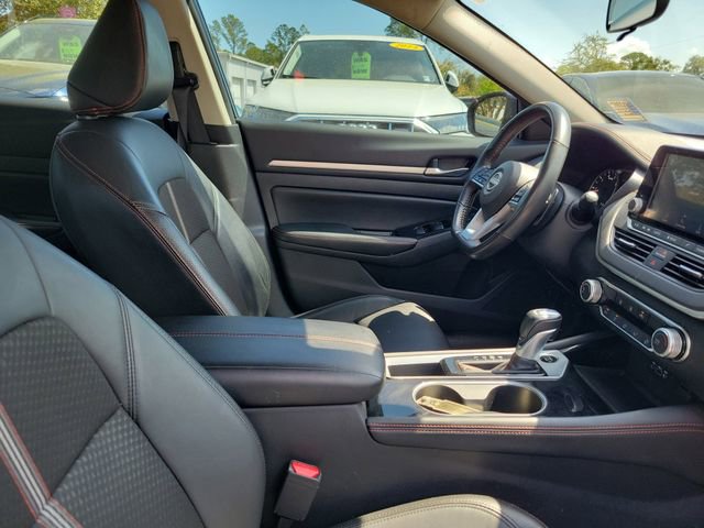 Used 2024 Nissan Altima 2.5 SR image 32