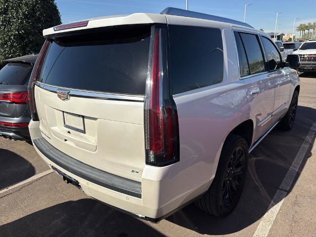 Used 2015 Cadillac Escalade Platinum image 3