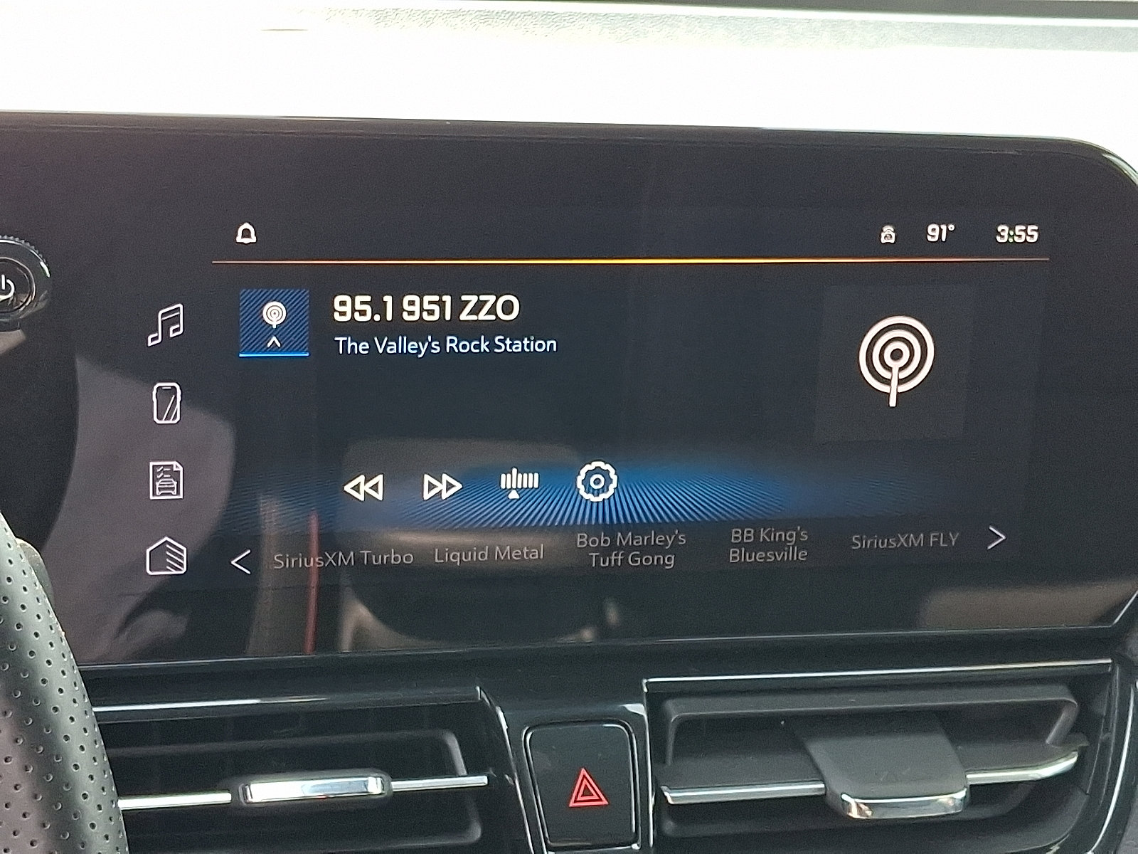 Used 2024 Chevrolet TrailBlazer RS AWD/4WD image 17