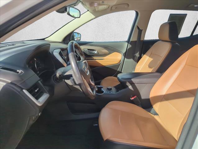 Used 2020 GMC Terrain SLT w/ Preferred Package image 17