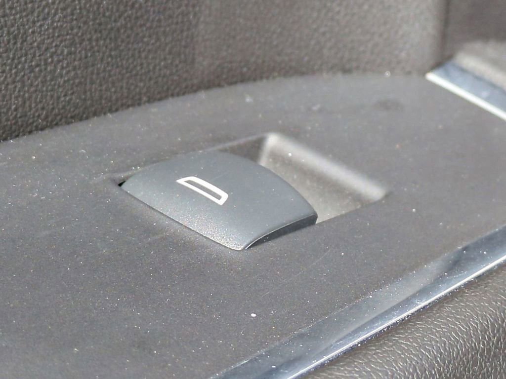 Used 2023 Chevrolet Silverado 1500 LT Trail Boss image 28