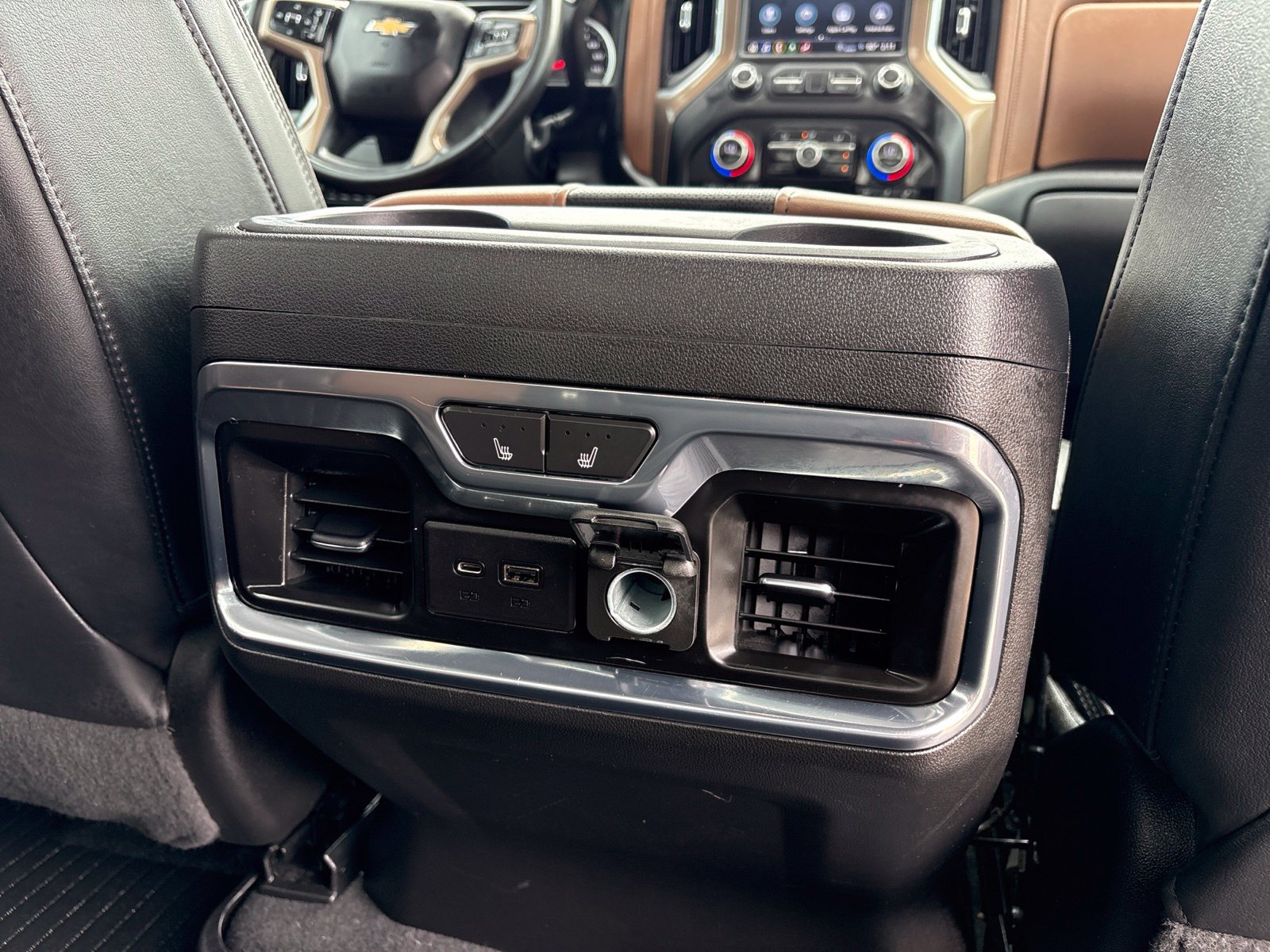 Used 2023 Chevrolet Silverado 2500 High Country w/ Safety Package II AWD/4WD image 20