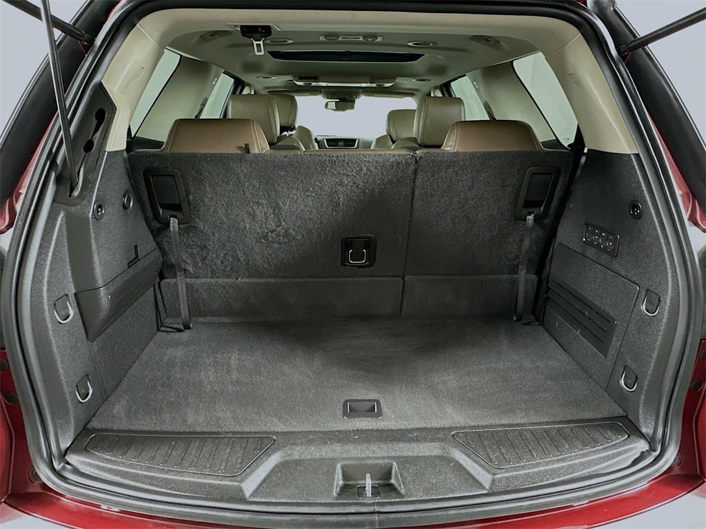 Used 2017 GMC Acadia Limited SLT image 12