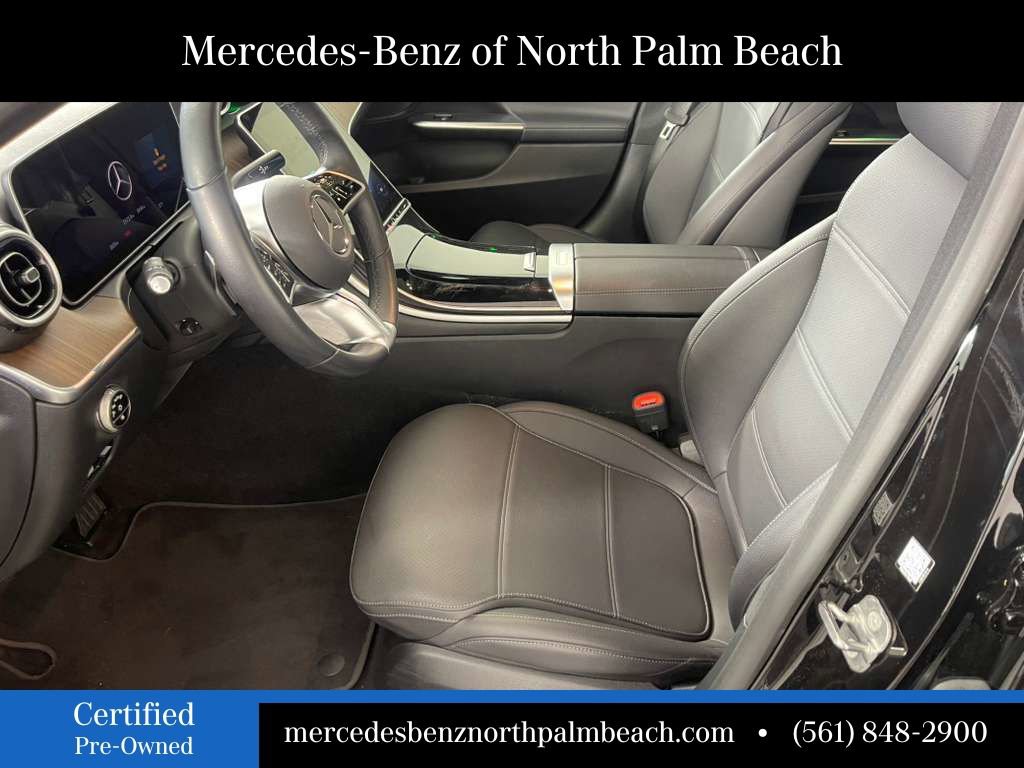 Certified 2025 Mercedes-Benz C 300 Sedan image 9