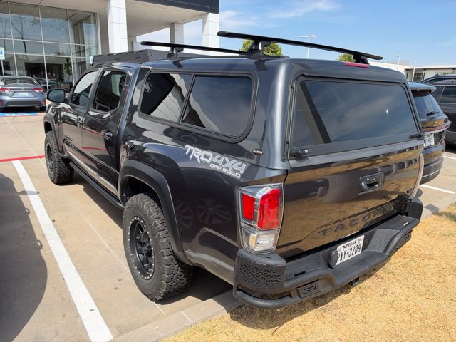 Used 2021 Toyota Tacoma TRD Off-Road AWD/4WD image 3
