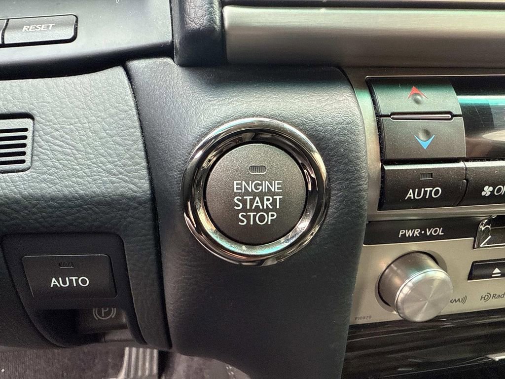 Used 2015 Lexus LS 460 L image 28