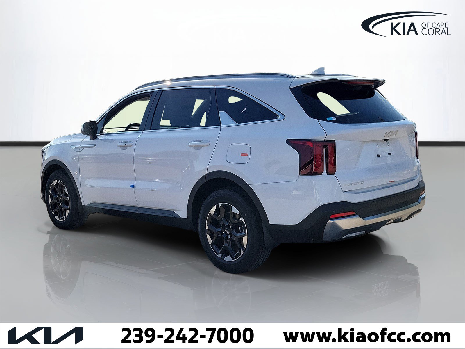 New 2026 Kia Sorento S w/ S Panoramic Sunroof Package FWD image 4