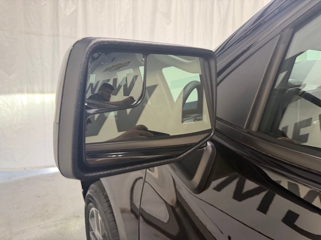 New 2026 Chevrolet Silverado 1500 RST w/ Protection Package AWD/4WD image 9