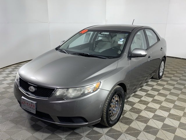 Used 2010 Kia Forte EX image 2