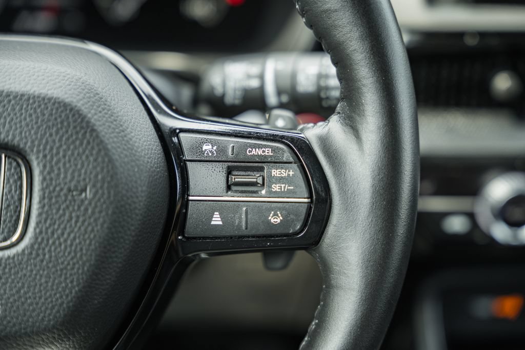 Used 2023 Honda CR-V Sport Touring image 32