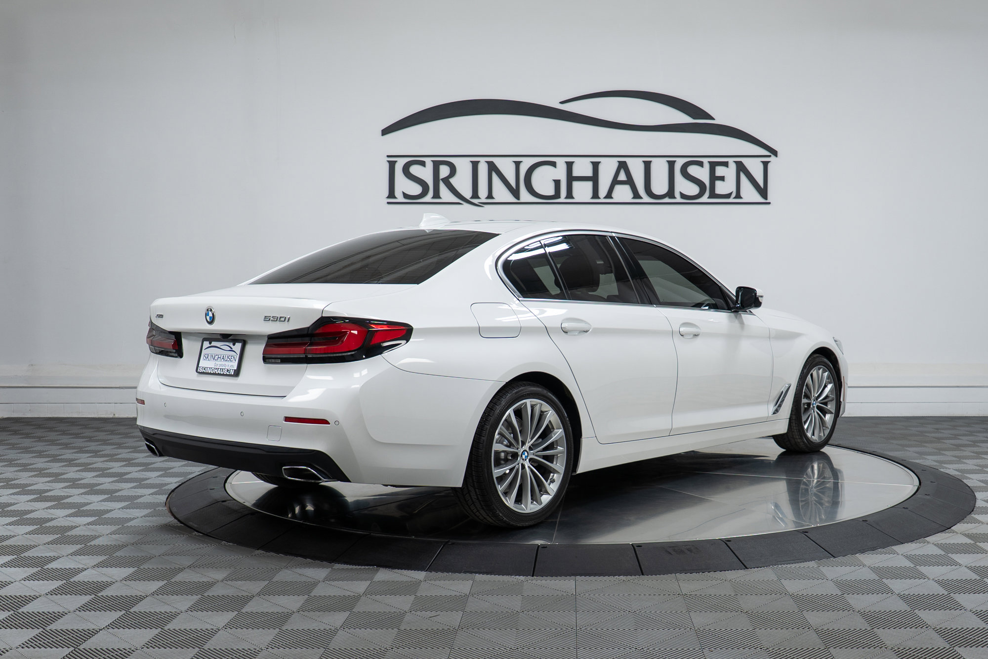 Certified 2023 BMW 530i xDrive w/ Premium Package image 5