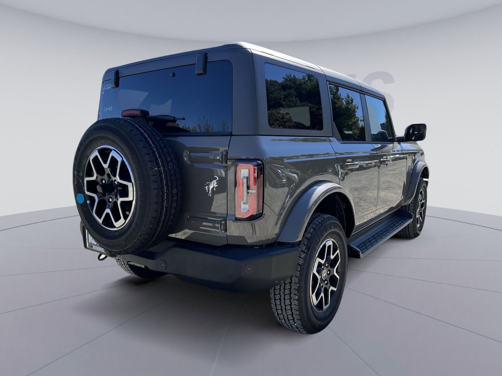 New 2025 Ford Bronco Outer Banks image 7