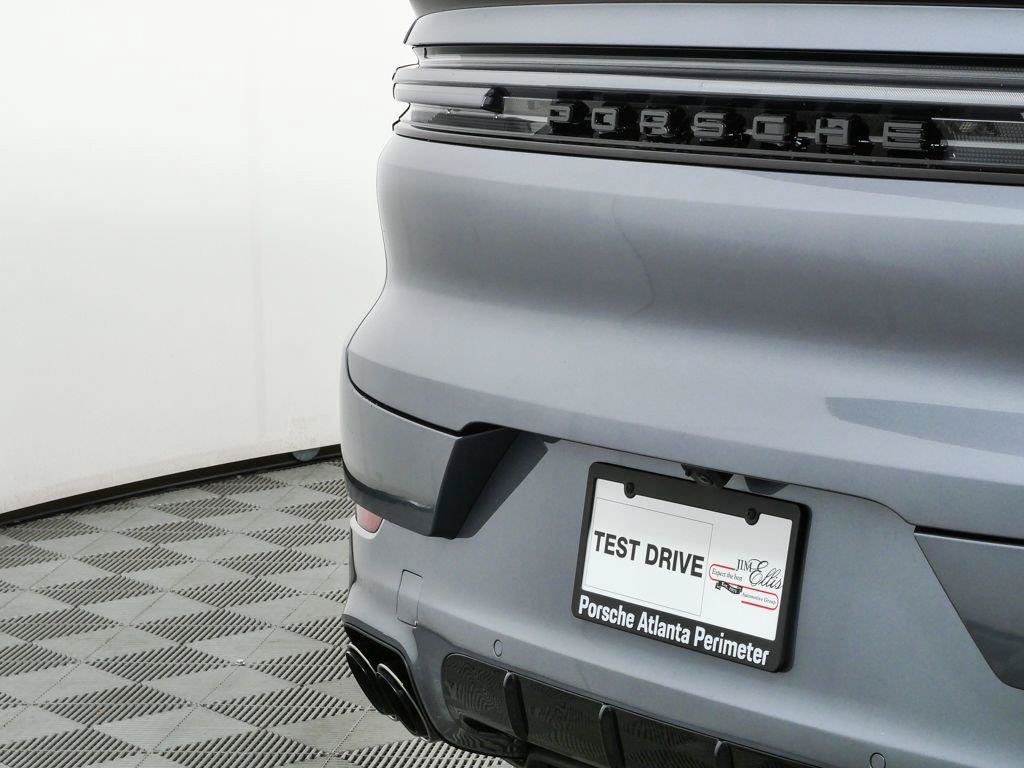 New 2026 Porsche Cayenne GTS AWD/4WD image 37