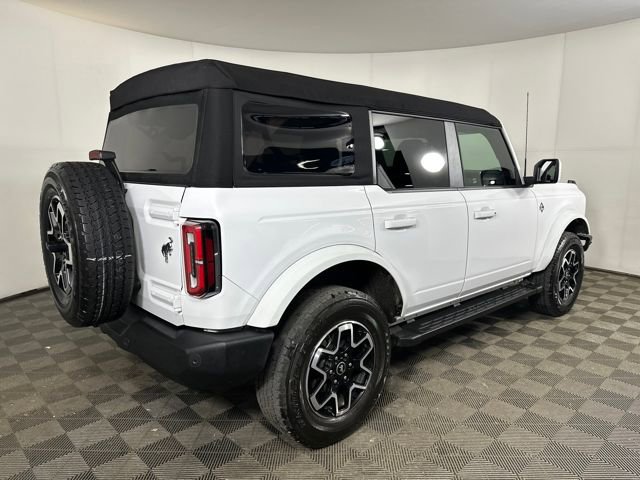 Used 2024 Ford Bronco Outer Banks image 3