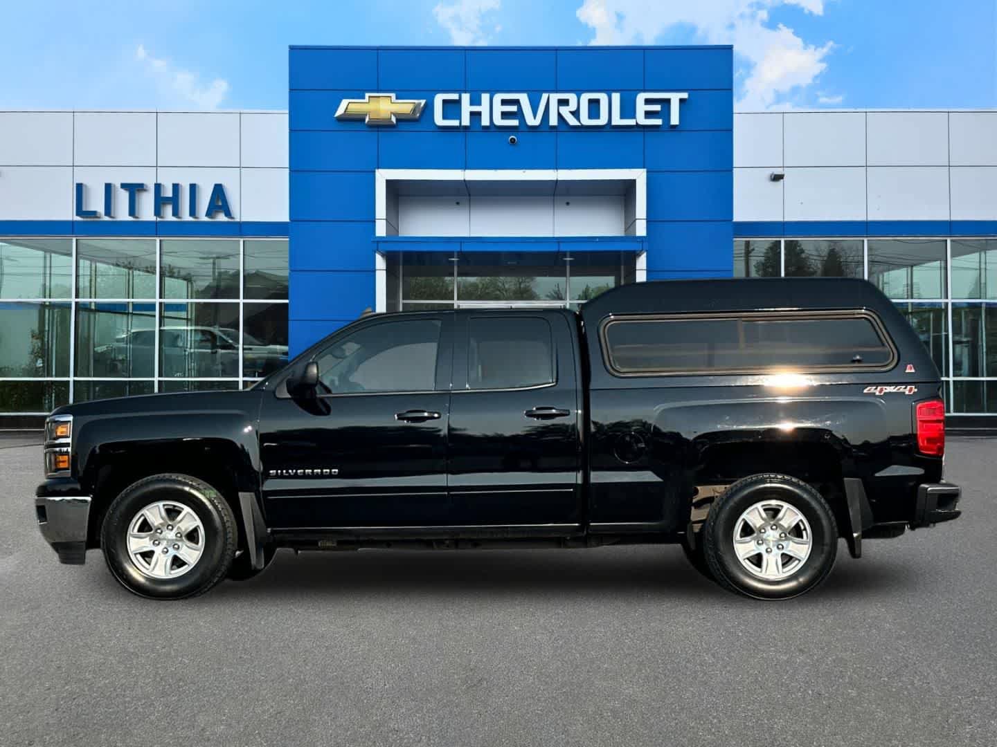 Used 2015 Chevrolet Silverado 1500 LT w/ All Star Edition AWD/4WD image 5