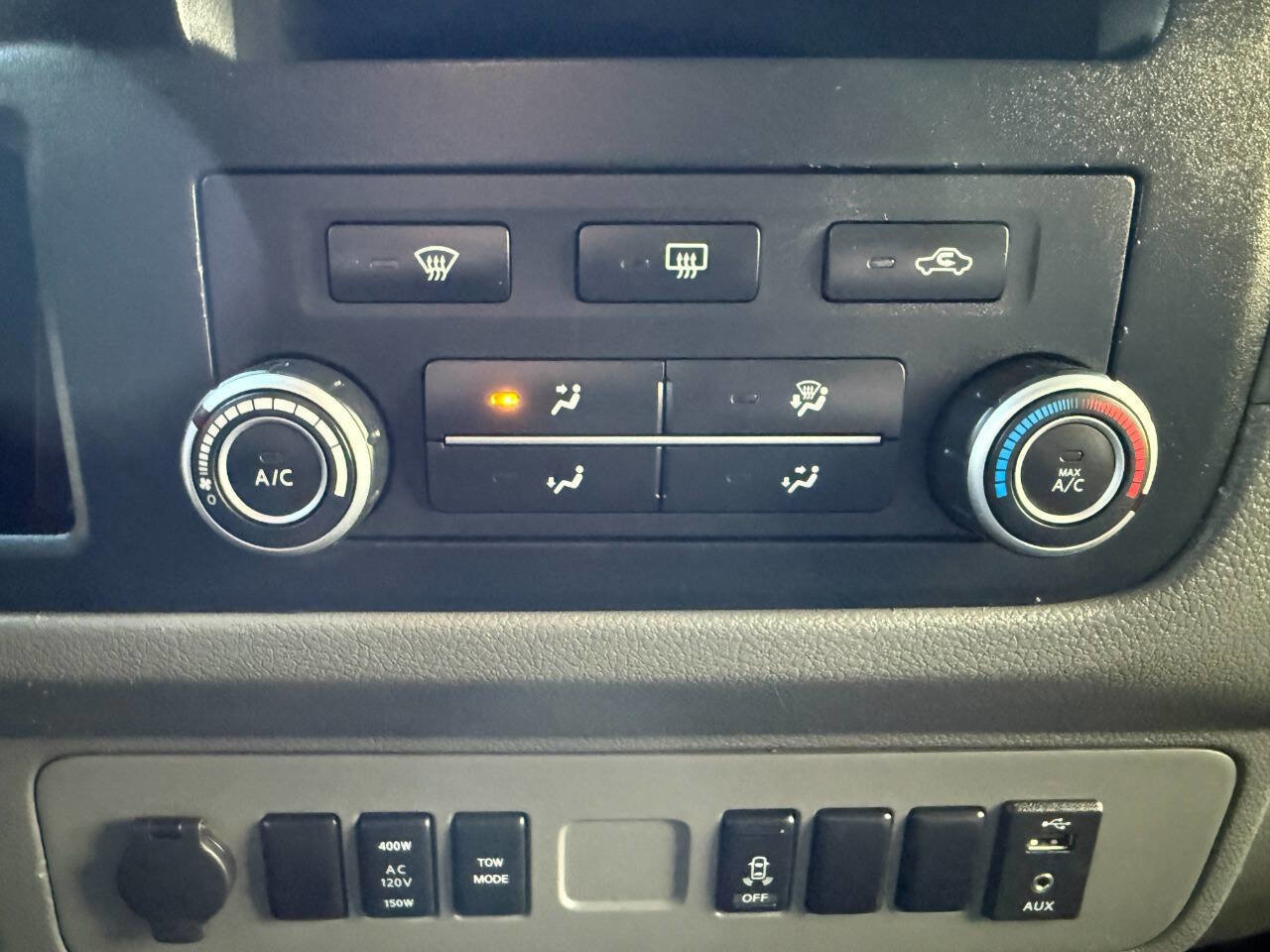 Used 2021 Nissan NV 2500 SV image 33