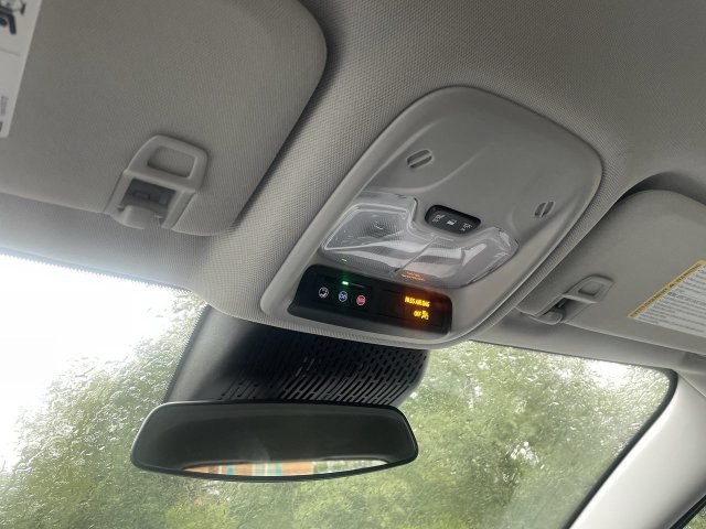 New 2027 Chevrolet Bolt LT w/ Comfort Package FWD image 18