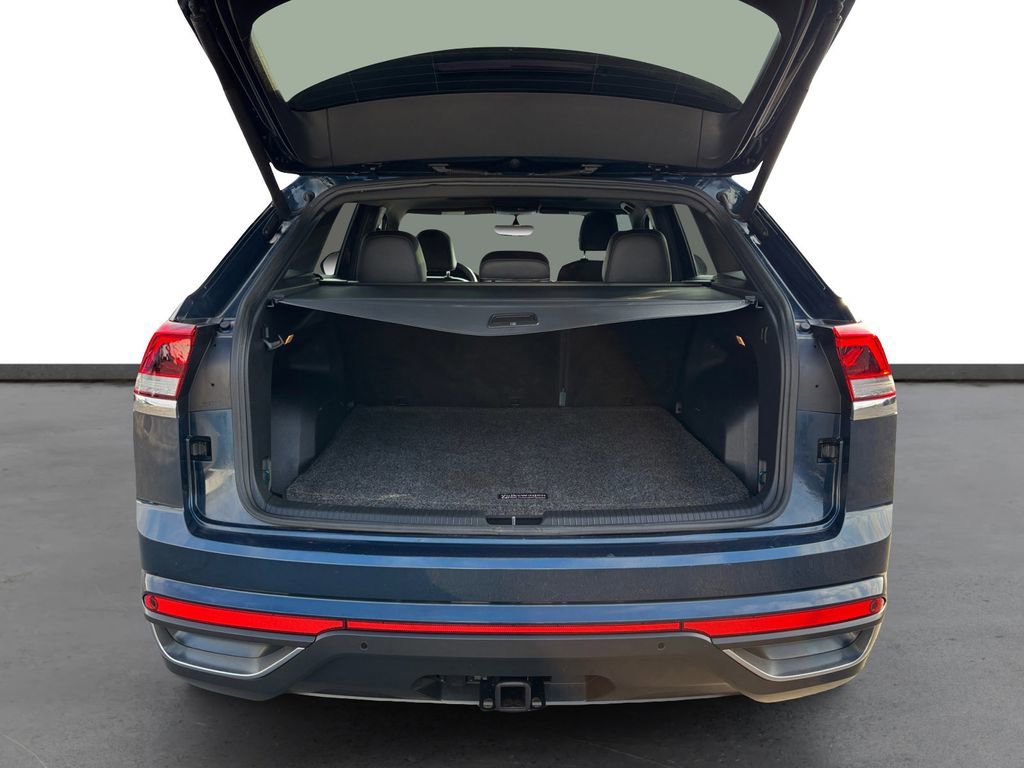 Used 2021 Volkswagen Atlas Cross Sport SE image 24