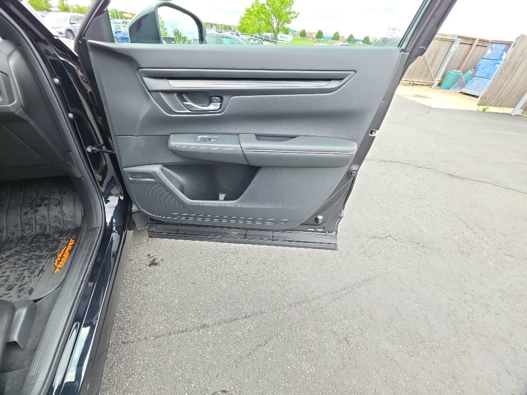 Used 2026 Honda CR-V TrailSport image 33