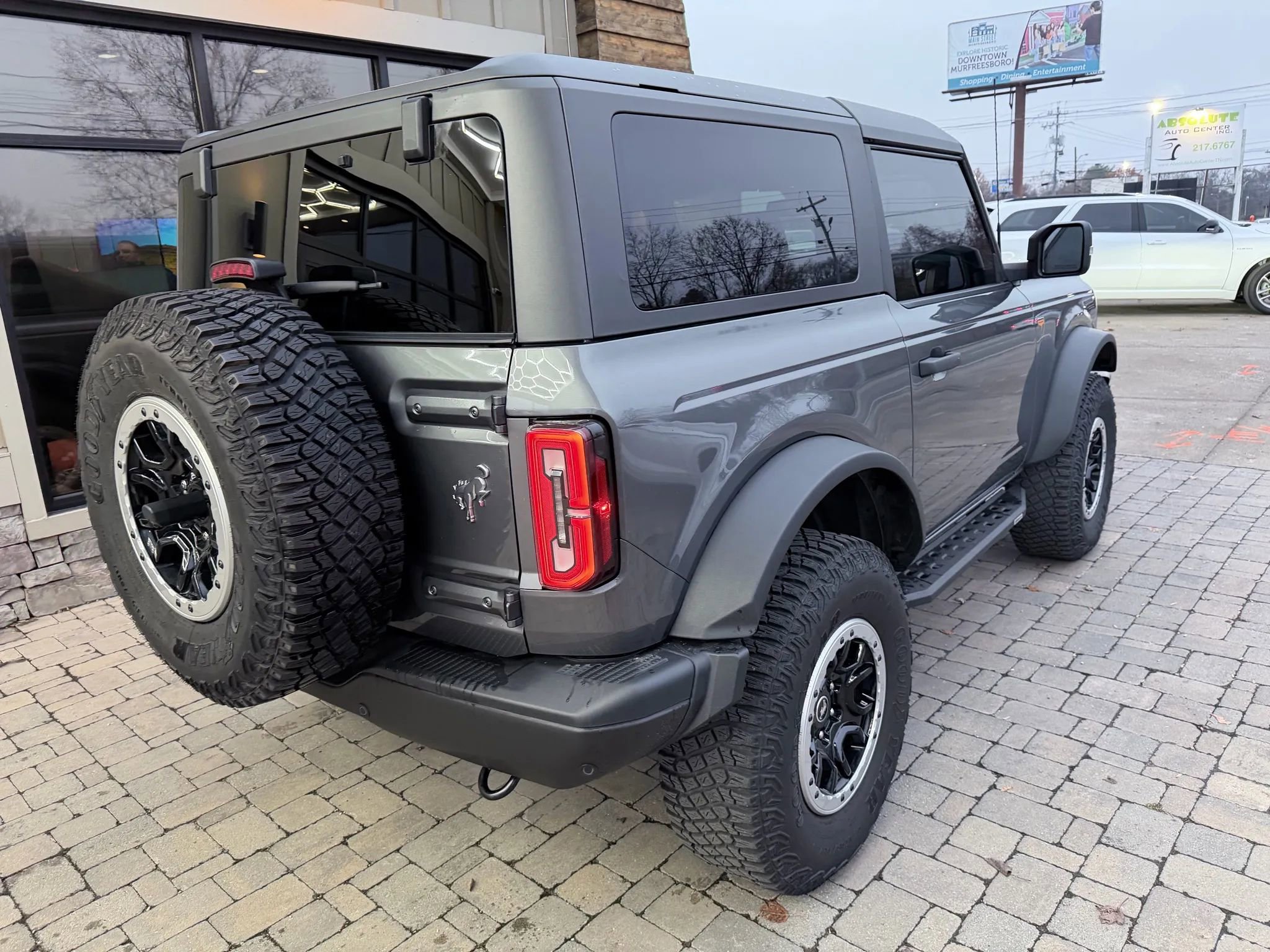 Used 2022 Ford Bronco Badlands image 55