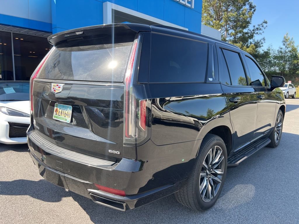Used 2021 Cadillac Escalade Sport Platinum image 9