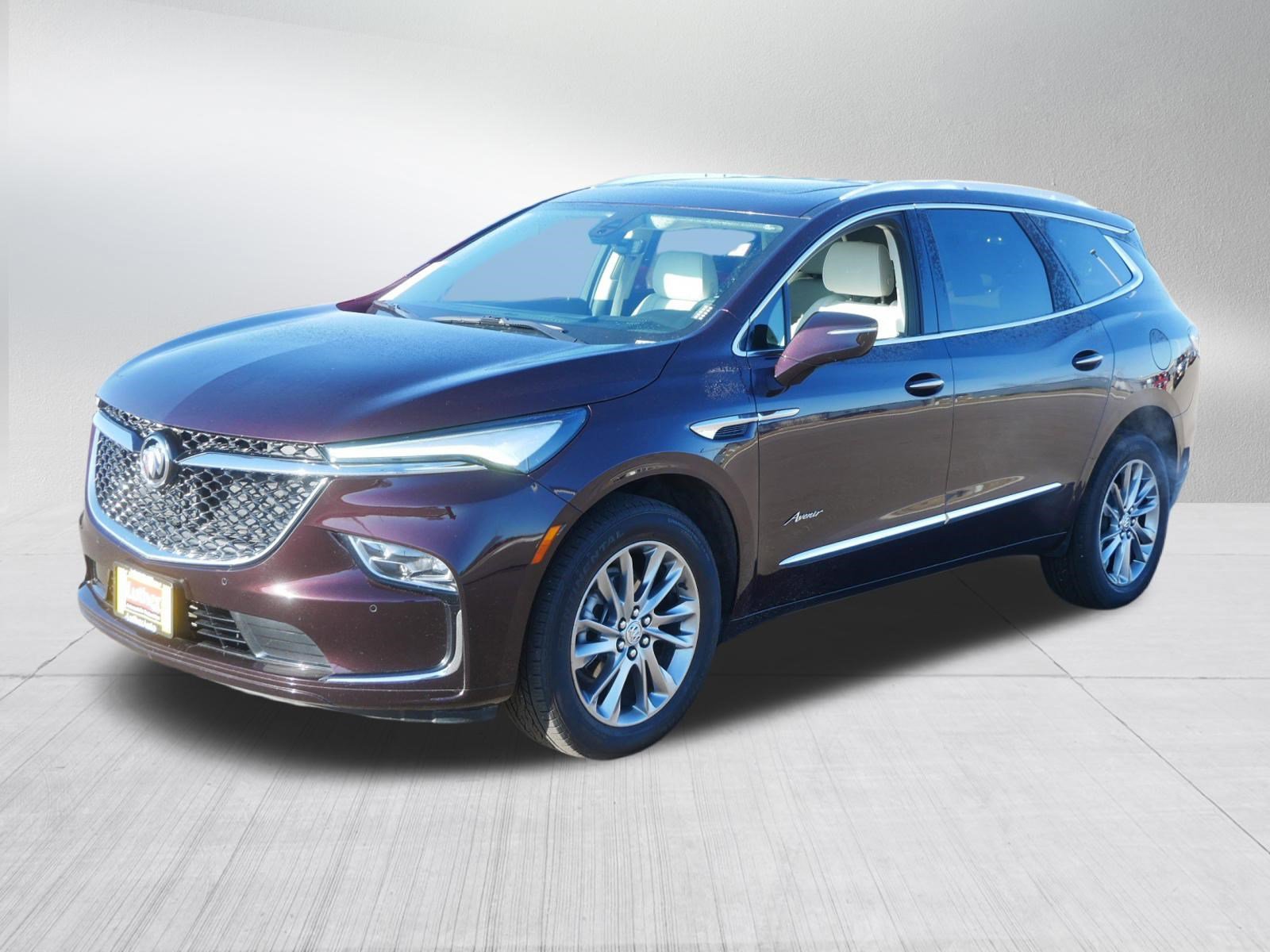 Used 2023 Buick Enclave Avenir w/ Avenir Technology Package image 3