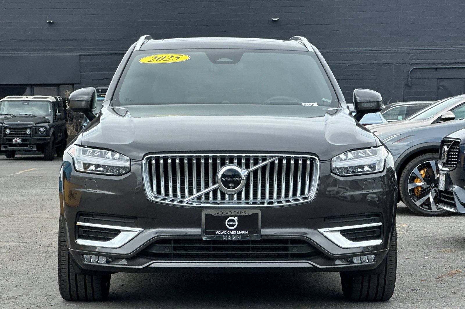 Used 2025 Volvo XC90 B6 Ultra w/ Lounge Package AWD/4WD image 10