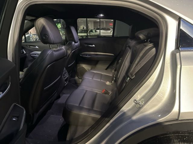 Used 2020 Cadillac XT4 Premium Luxury image 16