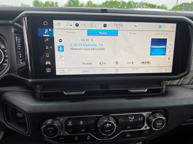 New 2026 Jeep Gladiator Sport AWD/4WD image 17