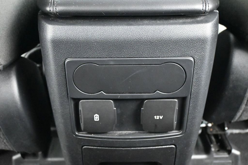 Certified 2023 Ford Explorer XLT RWD image 21