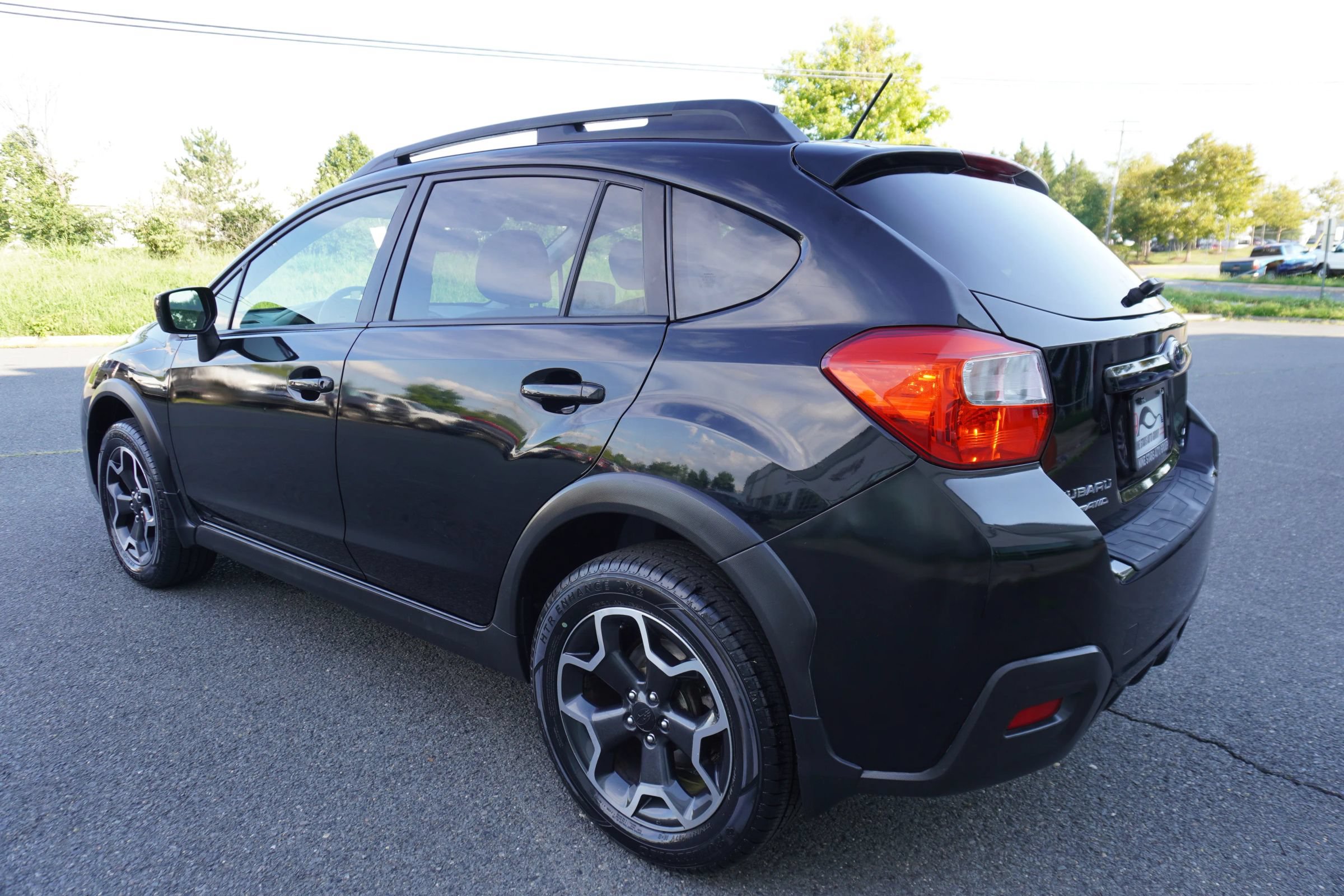 Used 2015 Subaru Crosstrek 2.0i Premium AWD/4WD image 5
