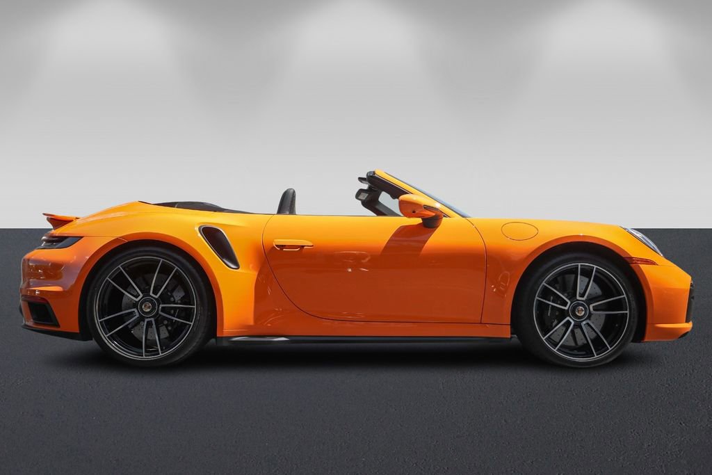 Used 2021 Porsche 911 Turbo S image 4