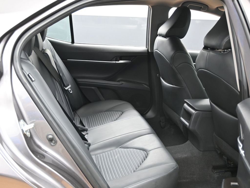 Used 2024 Toyota Camry SE FWD image 29