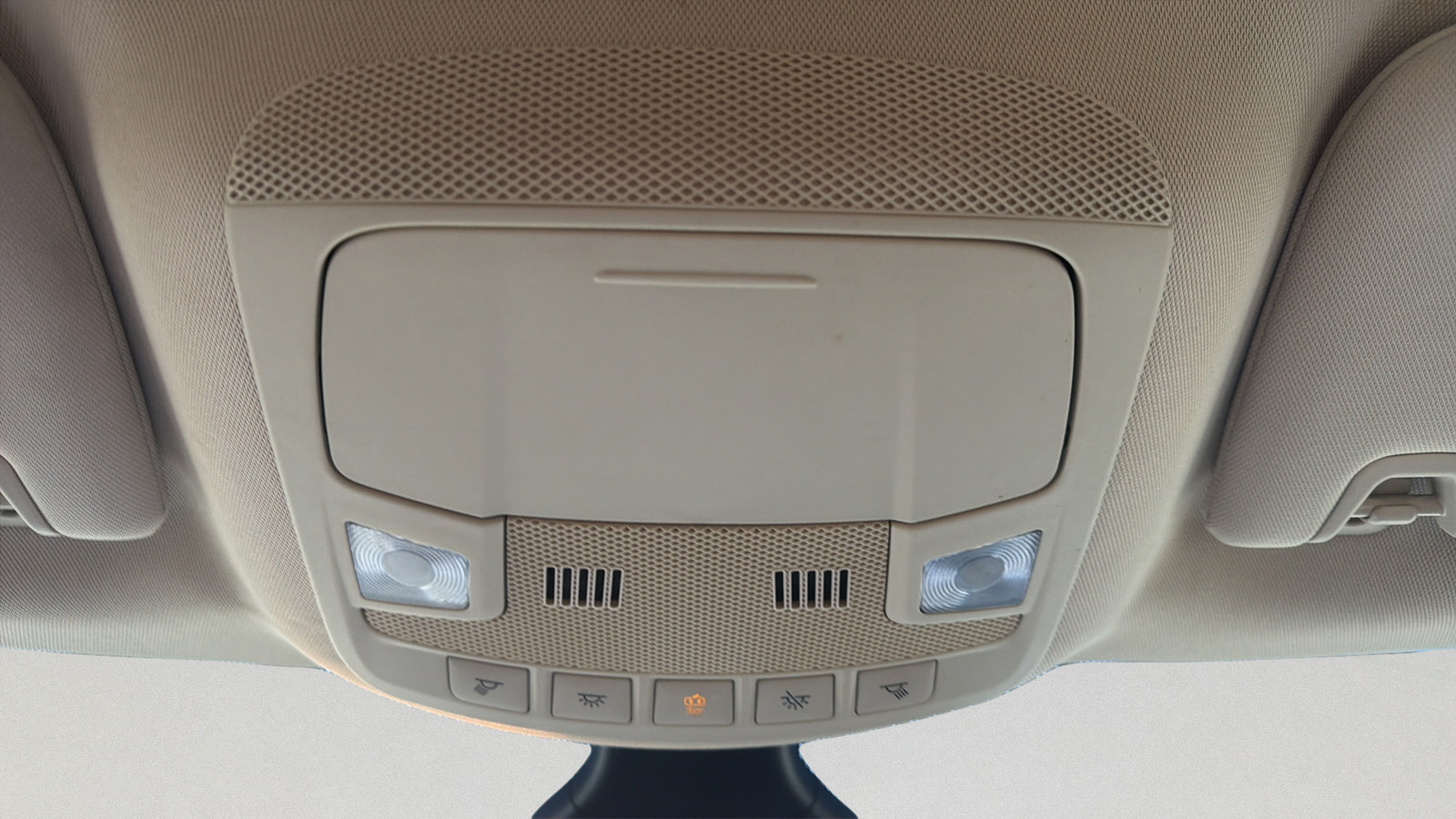 Used 2019 Ford Edge SEL w/ Equipment Group 201A FWD image 19