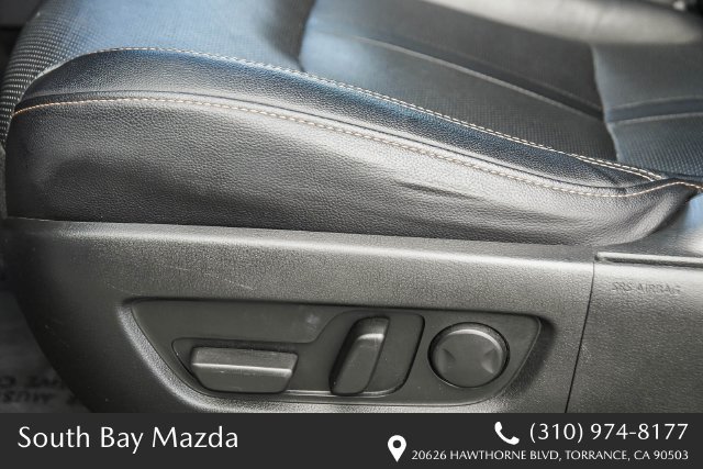 Certified 2025 MAZDA CX-70 3.3 Turbo w/ Preferred Package AWD/4WD image 22