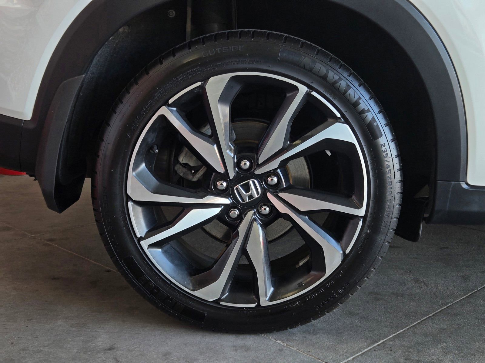 Used 2017 Honda HR-V EX image 5