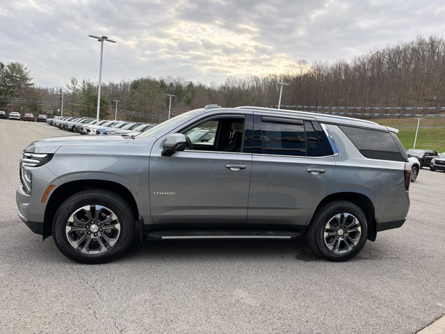 Used 2026 Chevrolet Tahoe LS AWD/4WD image 8