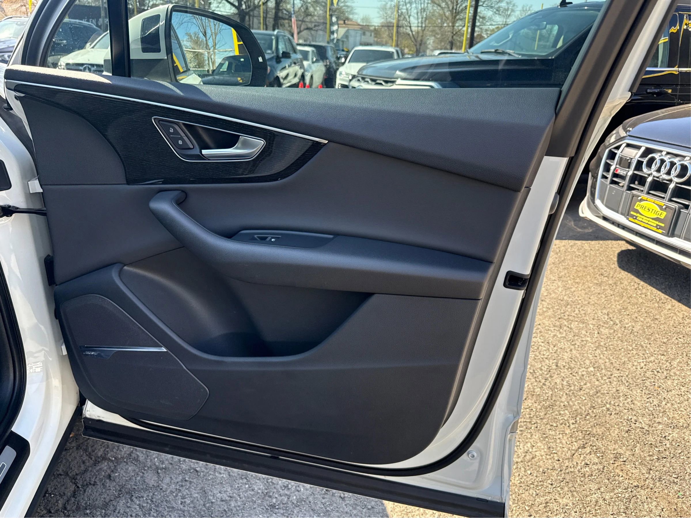 Used 2020 Audi Q7 3.0T Premium Plus image 20