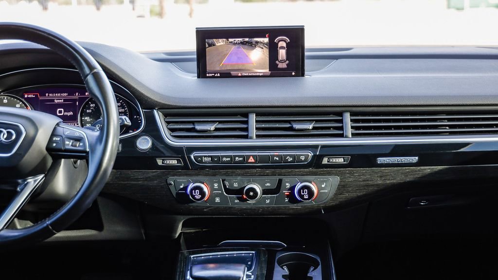 Used 2017 Audi Q7 3.0T Premium Plus image 16