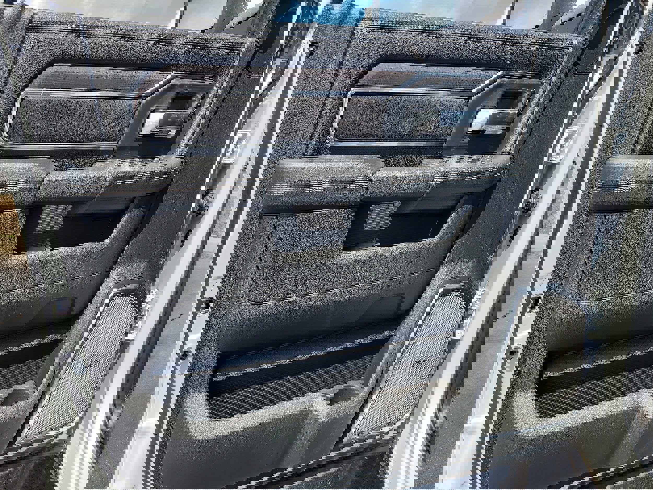 New 2026 RAM 2500 Laramie image 12