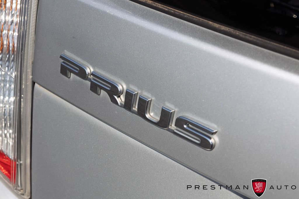 Used 2015 Toyota Prius Two FWD image 31