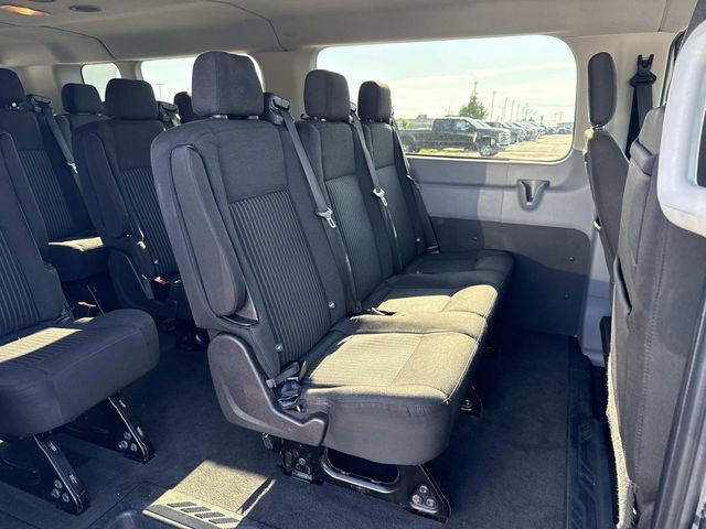 Used 2017 Ford Transit 350 XLT RWD image 9